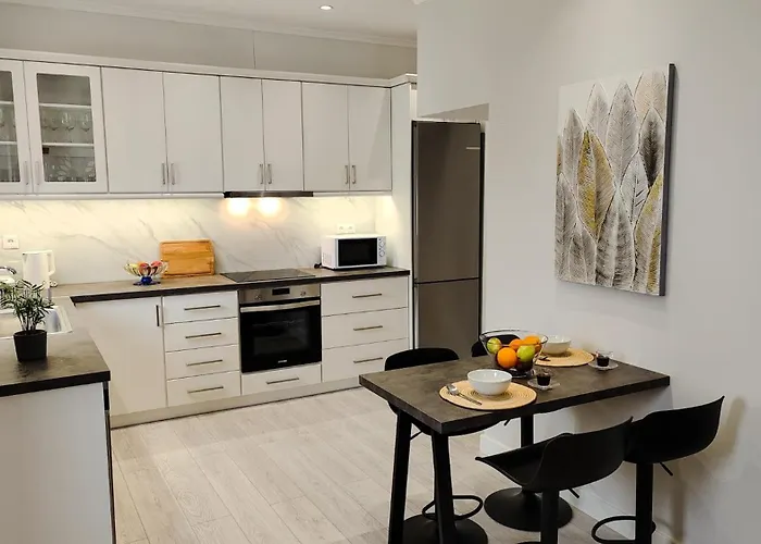 Villa Linos House *
